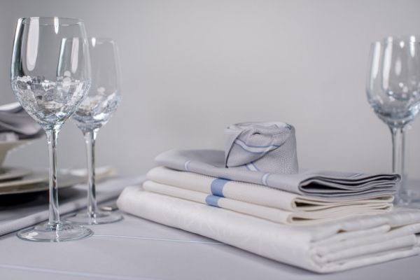 stolno-brand-1-1600-1068-1030x688593C40C6-A8B1-E904-C4D0-4C8AD7372400.jpg